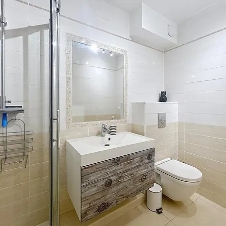 Les Pins Bleus Apartmán Antibes